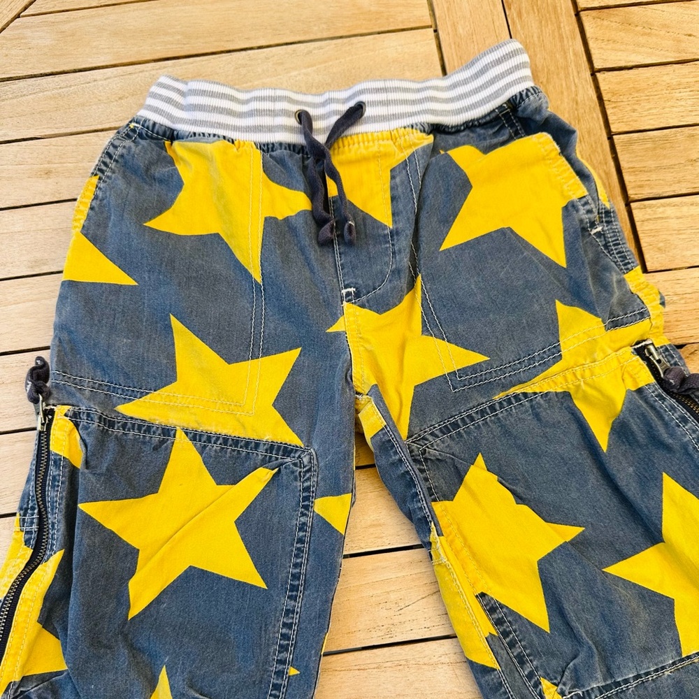 Mini Boden Yellow Star Cargo Shorts - Picture 5 of 5